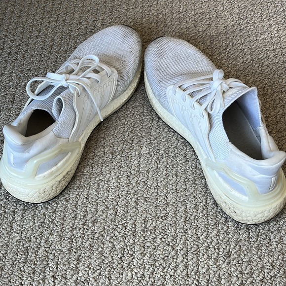 Adidas Ultraboost - Picture 4 of 7